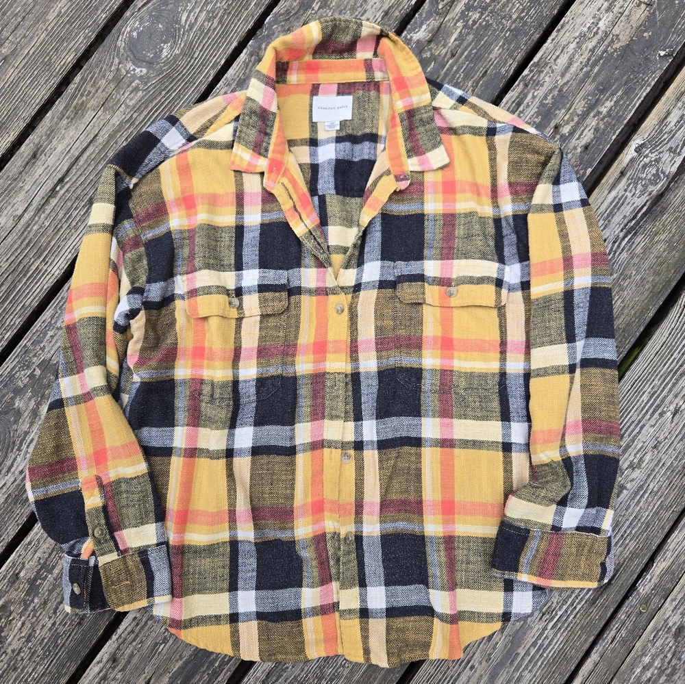 American Eagle Flannel Women's Size Large